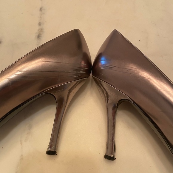 Silver heels - Picture 4 of 6